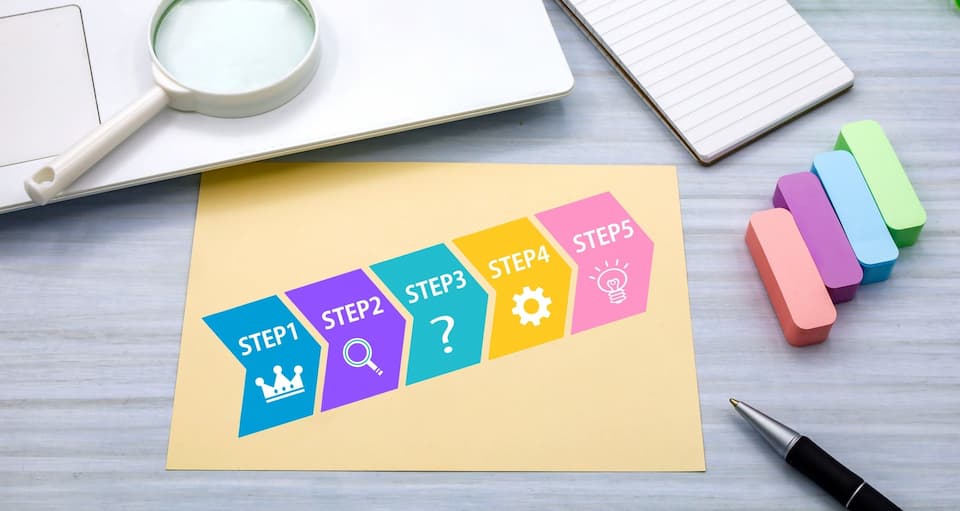 ステップを表したイメージイラスト